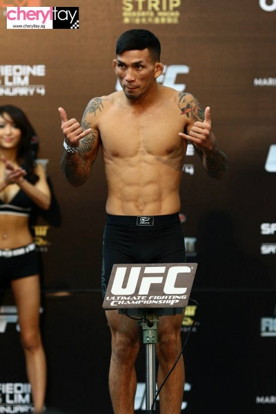 weigh in (1) (400x600)
