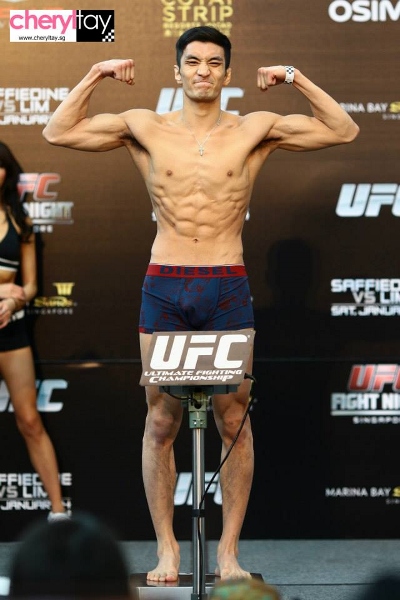 weigh in (22) (400x600)
