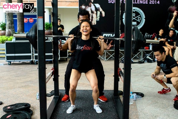 singapore squat challenge 2014 (11) (600x400)