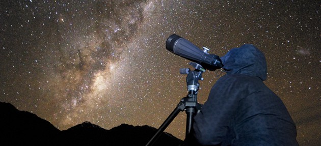 stargazing-stars-binoculars-web res_Landscape